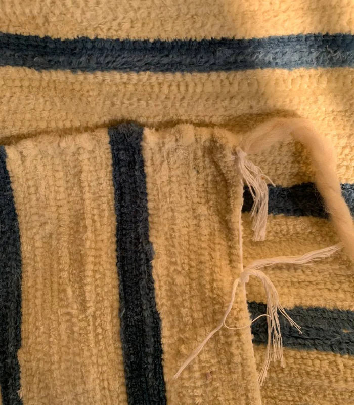 Moroccan Hanbel Wool Rug, 3 ft 3 in × 4 ft 11 in, Beige & Navy - Image 3