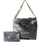 Pre-Owned Chanel 22 Quilted Small Hobo RFID | Black and Gold