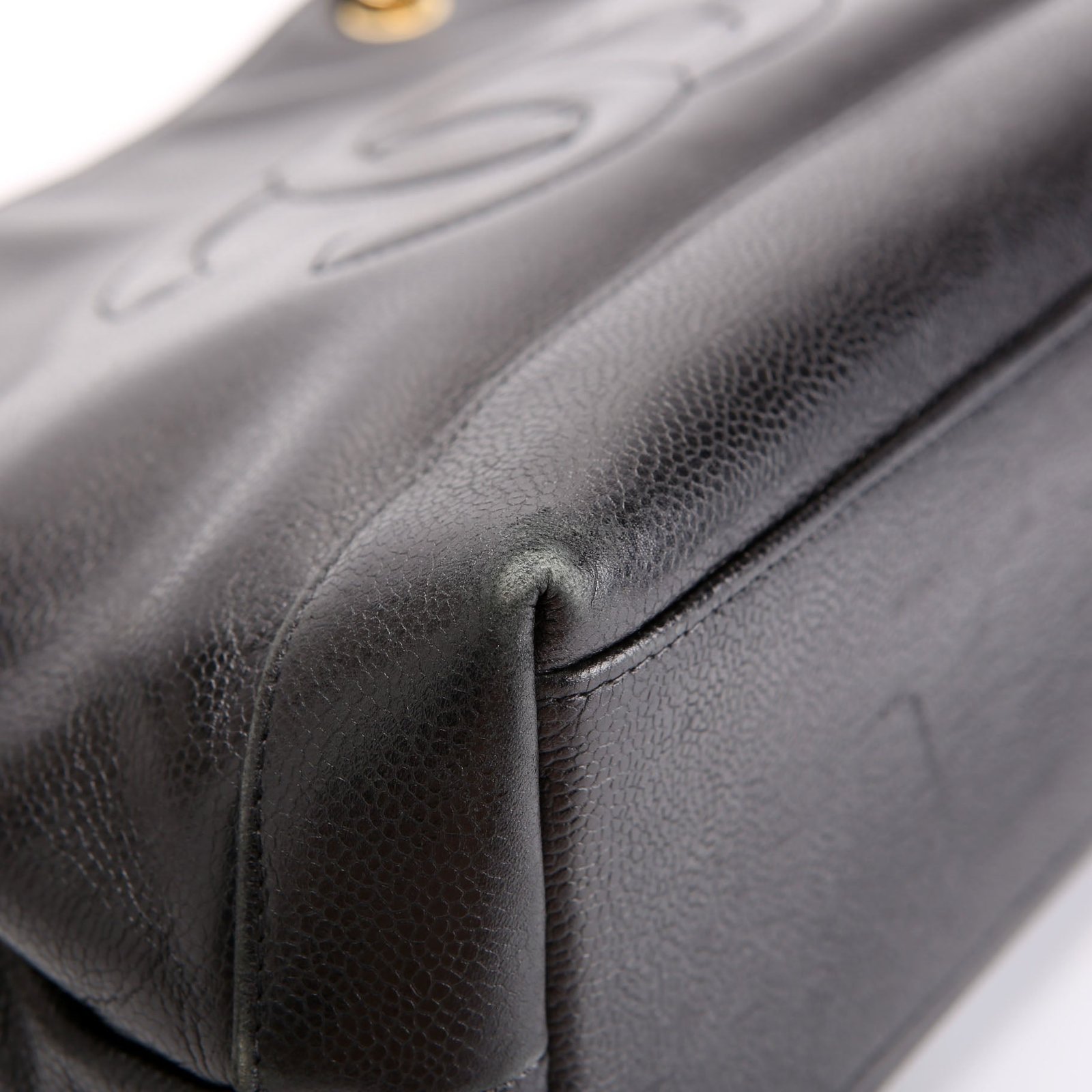 Chanel Timeless CC Tote 2M Black and Gold product image 5