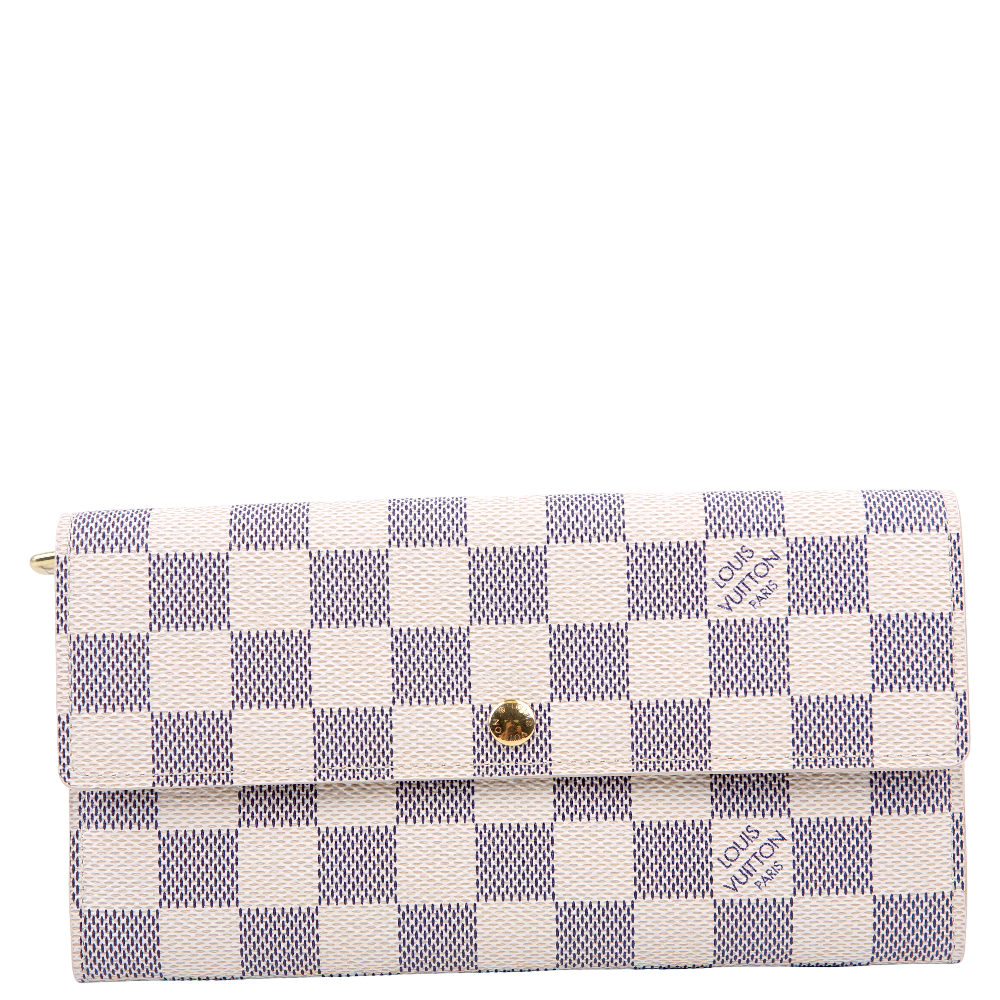 17873181405383DMQ3Y0FSJ69BSZP3HS9.png Pre-Owned Louis Vuitton Sarah Wallet Damier Azur | White - Image 1