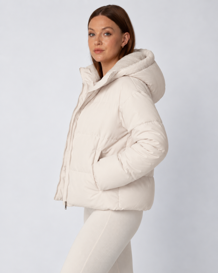 Women's Short Quilted Puffer Jacket – Detachable Hood with Faux Fur Trim