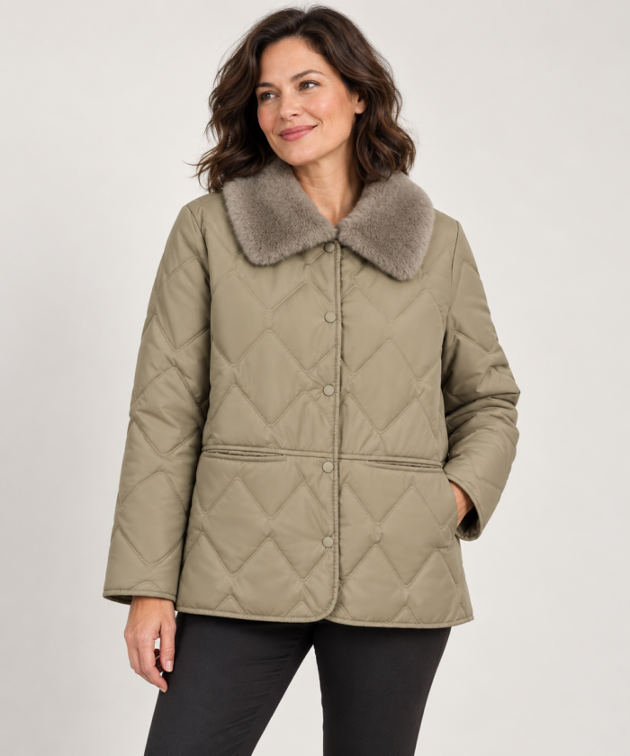 Women's Quilted Jacket – Padded Short Coat with Faux Fur Collar