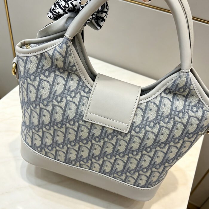 Women Monogram Travel Vanity Case Handbag Compact Shoulder Bag Grey